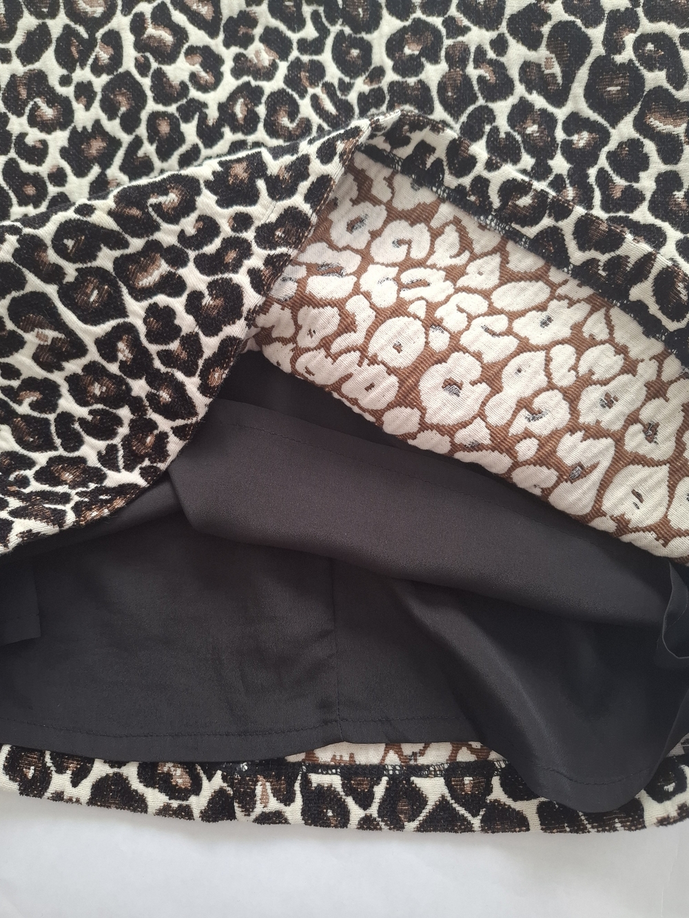 Sanctuary Leopard Print Mini Skirt - Brown & Black SZ L - Picture 6 of 9